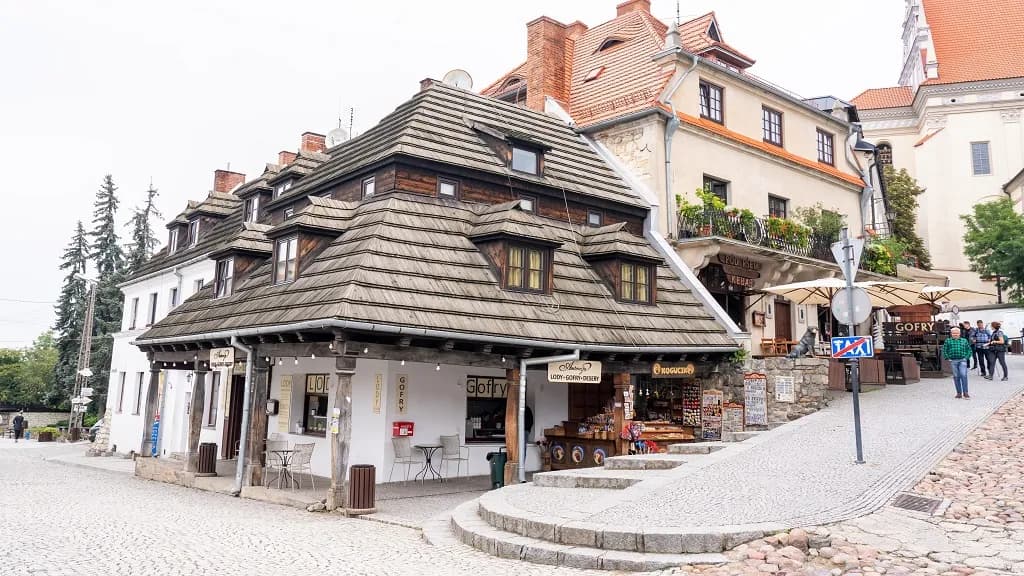 Kazimierz Dolny atrakcje: odkryj nieznane skarby i piękne miejsca Kazimierz Dolny atrakcje: odkryj nieznane skarby i piękne miejsca