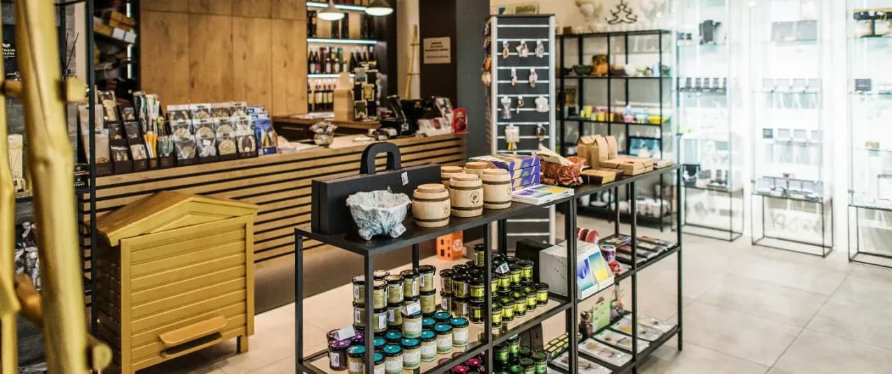 Co warto przywieźć z Litwy? Odkryj nieoczywiste pamiątki i smaki Co warto przywieźć z Litwy? Odkryj nieoczywiste pamiątki i smaki