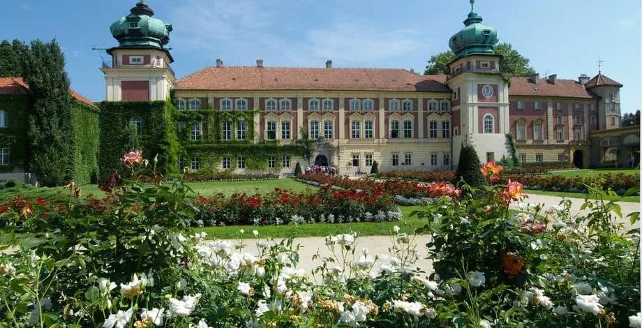 Ciekawe fakty o zamku w Łańcucie, które zaskoczą każdego miłośnika historii Ciekawe fakty o zamku w Łańcucie, które zaskoczą każdego miłośnika historii