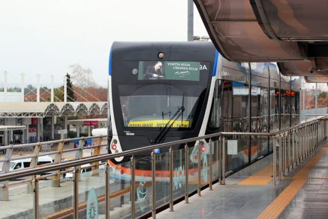 Jak wygląda transfer z lotniska do hotelu – uniknij stresu i niepewności Jak wygląda transfer z lotniska do hotelu – uniknij stresu i niepewności