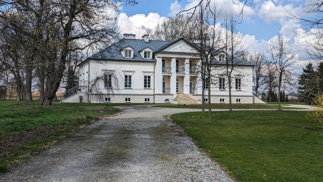 Najlepsze atrakcje w Grójcu, które musisz odwiedzić z rodziną Najlepsze atrakcje w Grójcu, które musisz odwiedzić z rodziną