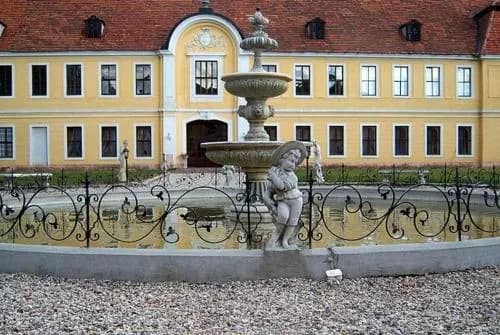 Pałac w Brodach: Historia i tajemnice pięknego zabytku w Lubuskiem Pałac w Brodach: Historia i tajemnice pięknego zabytku w Lubuskiem