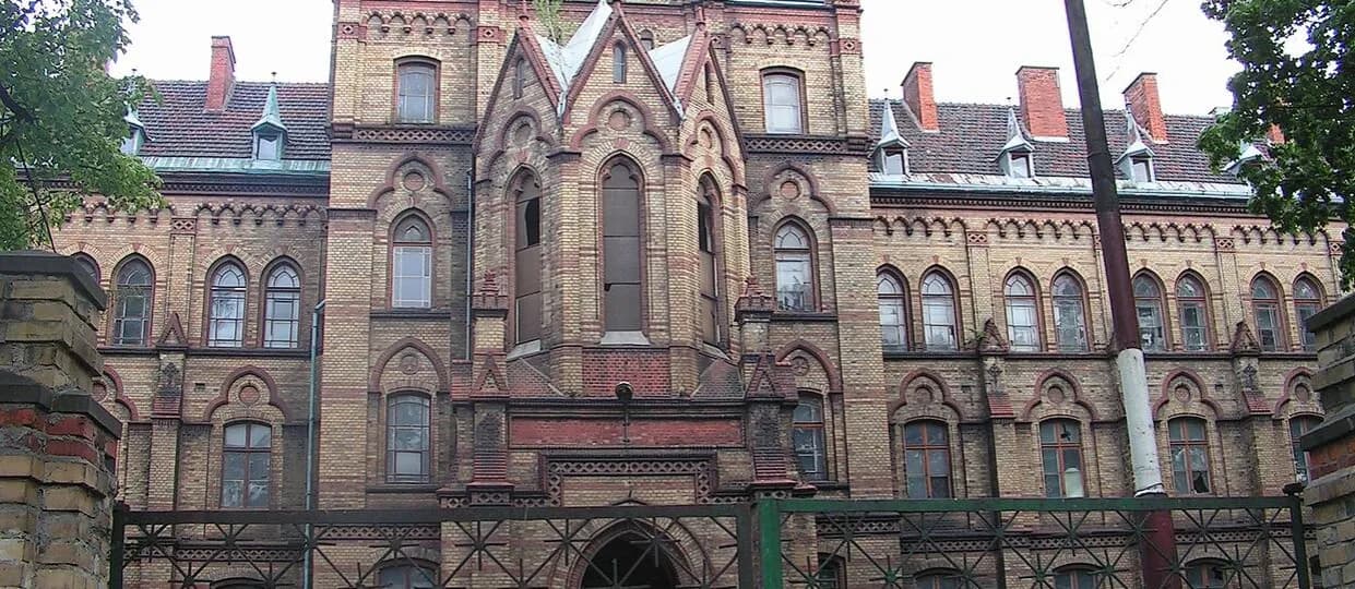 Pałac w Mokrzeszowie historia: nieznane fakty i tajemnice budowli Pałac w Mokrzeszowie historia: nieznane fakty i tajemnice budowli